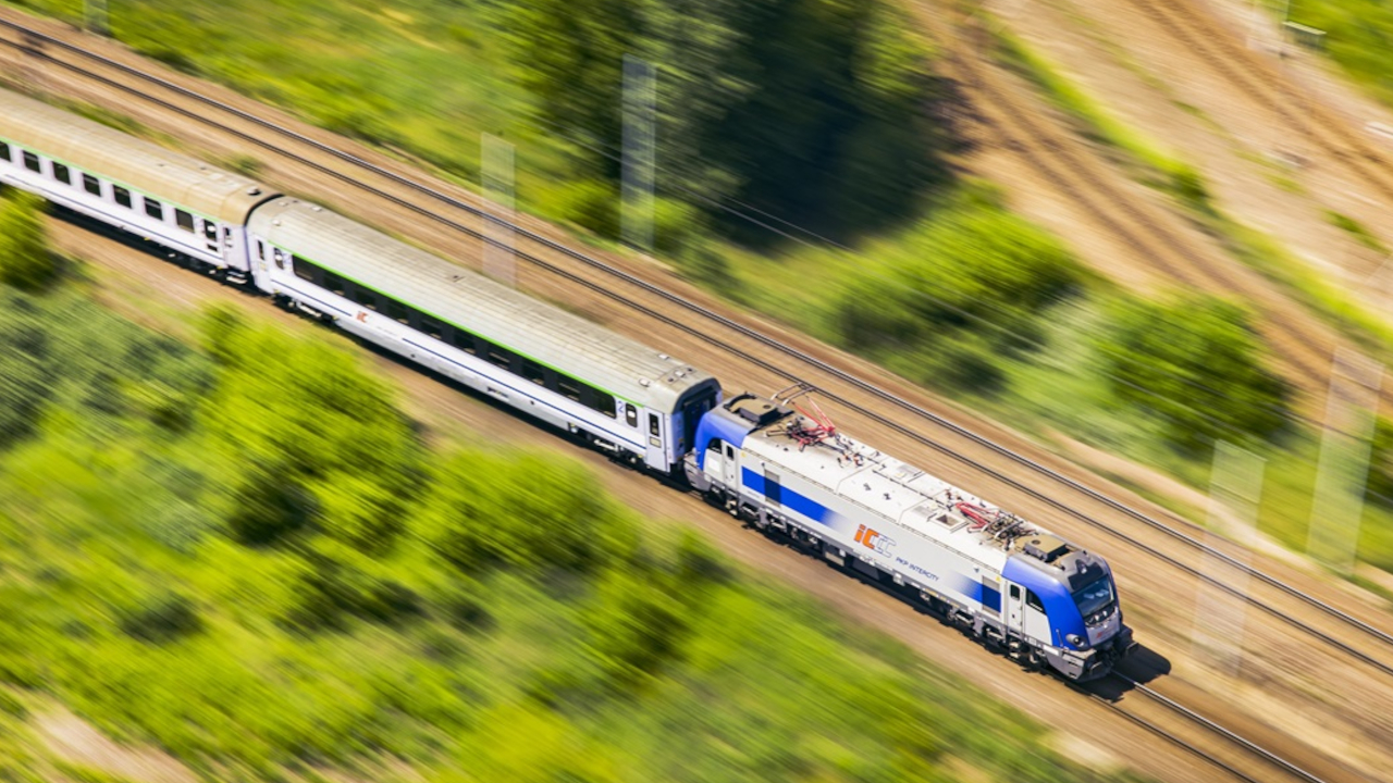 PKP Intercity miało 23,2 mln pasażerów w wakacje